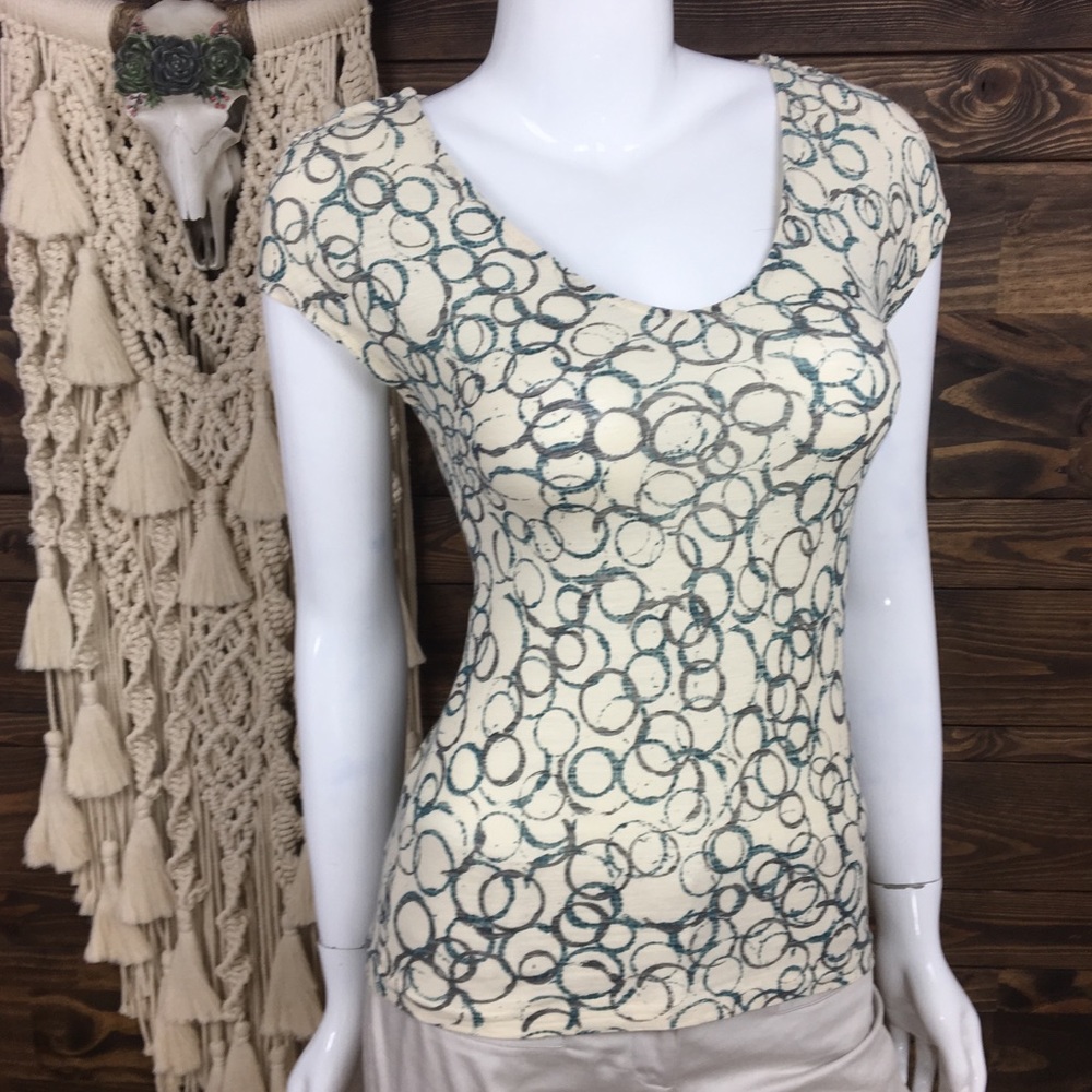 Deletta |‎ Scoop Circle Drape Open Back Blouse
